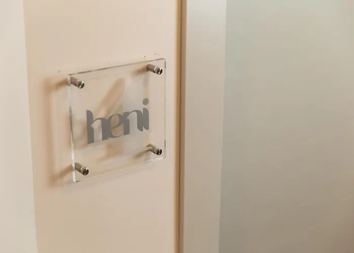 Heni *