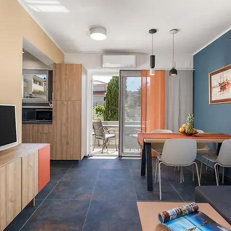 Heni Apartment